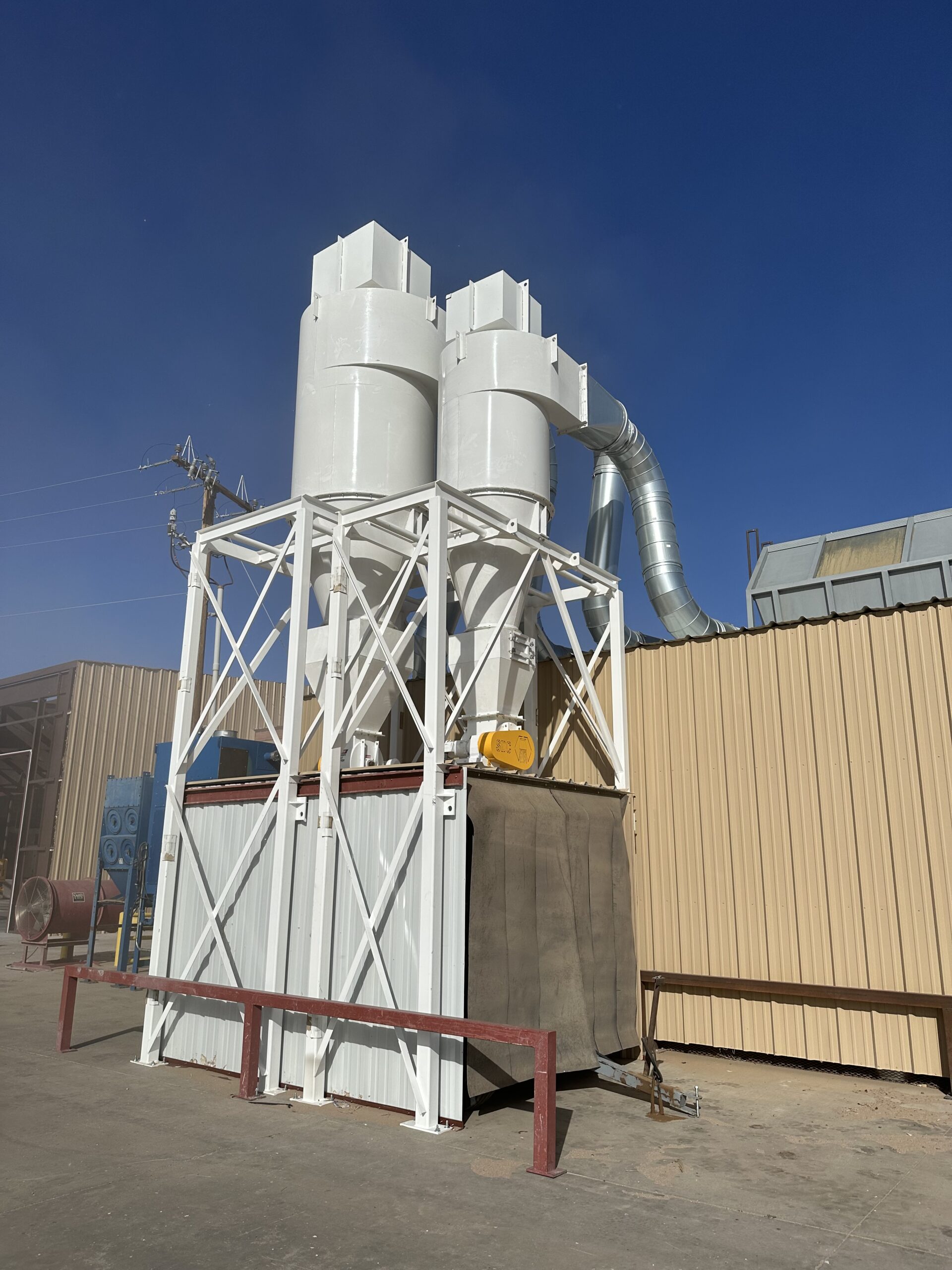 cyclone dust collector